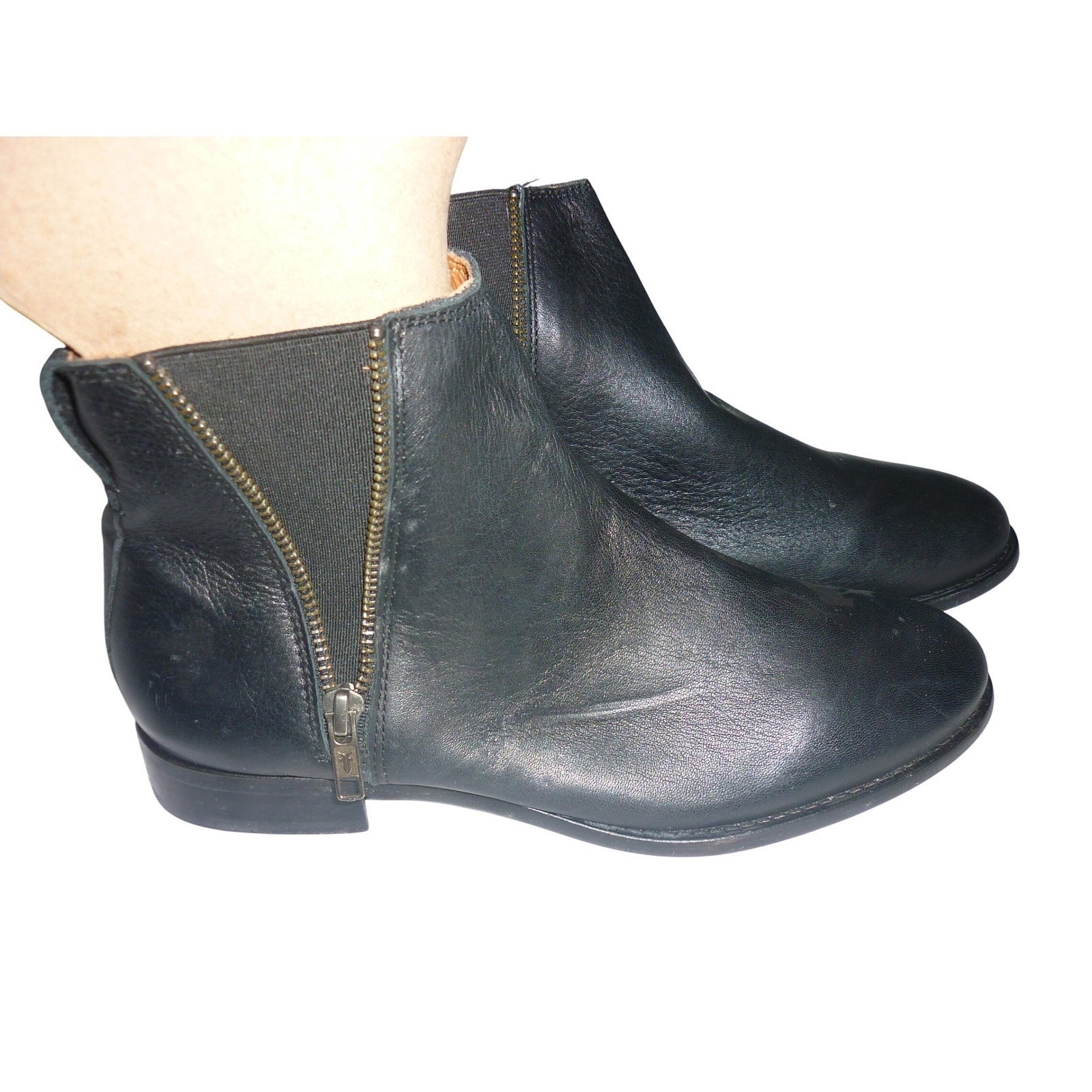 Frye Carly Black Leather Double Zip Chelsea Ankle Boots 7 B 3471718 Nwob